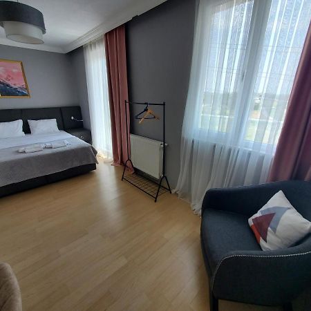 Private Room Near Istanbul Airport Arnavutkoy Стая снимка