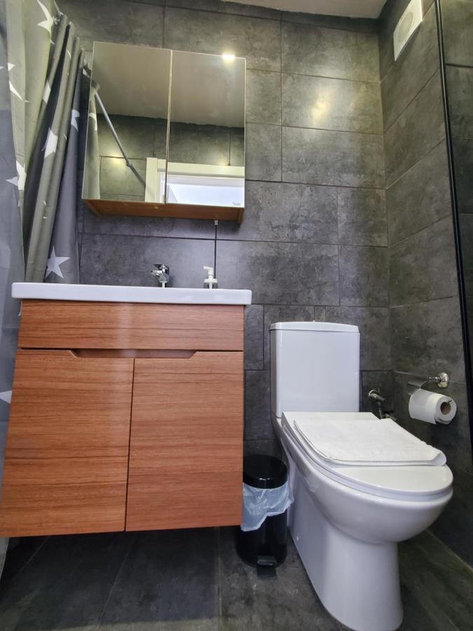 Private Room Near Istanbul Airport Arnavutkoy Стая снимка